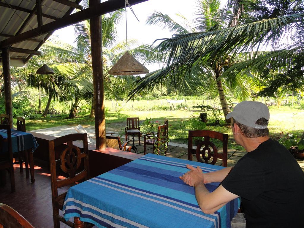 Hotel Peacock Land Tangalle Exteriér fotografie