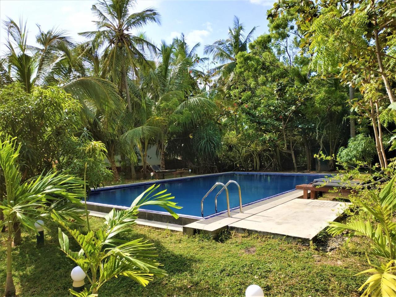 Hotel Peacock Land Tangalle Exteriér fotografie